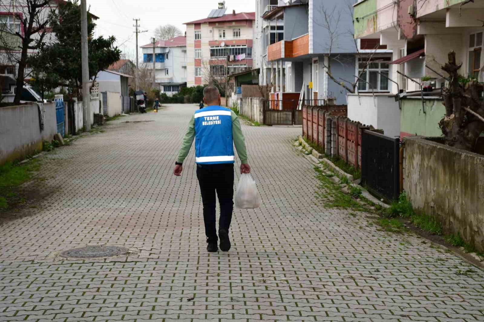 Başkan Kul: "Terme’de kimsesizlerin yanındayız"
