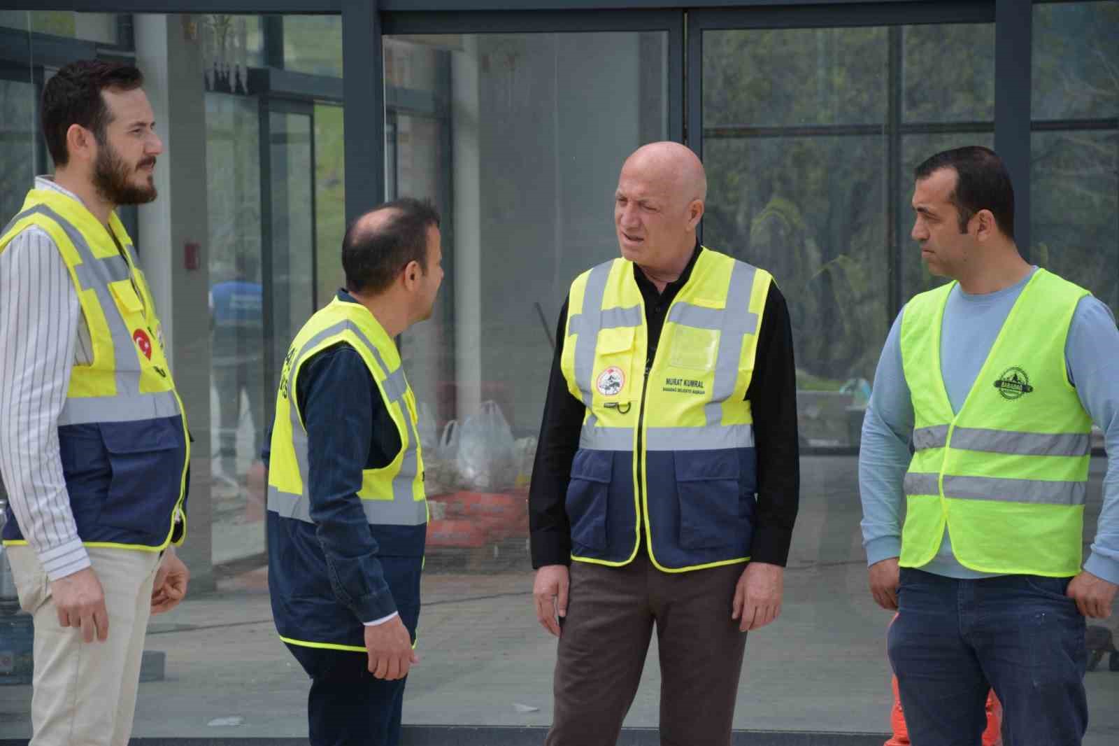 Başkan Kumral yeni sosyal tesis çalışmalarını yerinde inceledi
