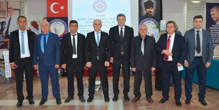 Başkan Künkcü güven tazeledi
Başkan Künkcü güven tazeledi