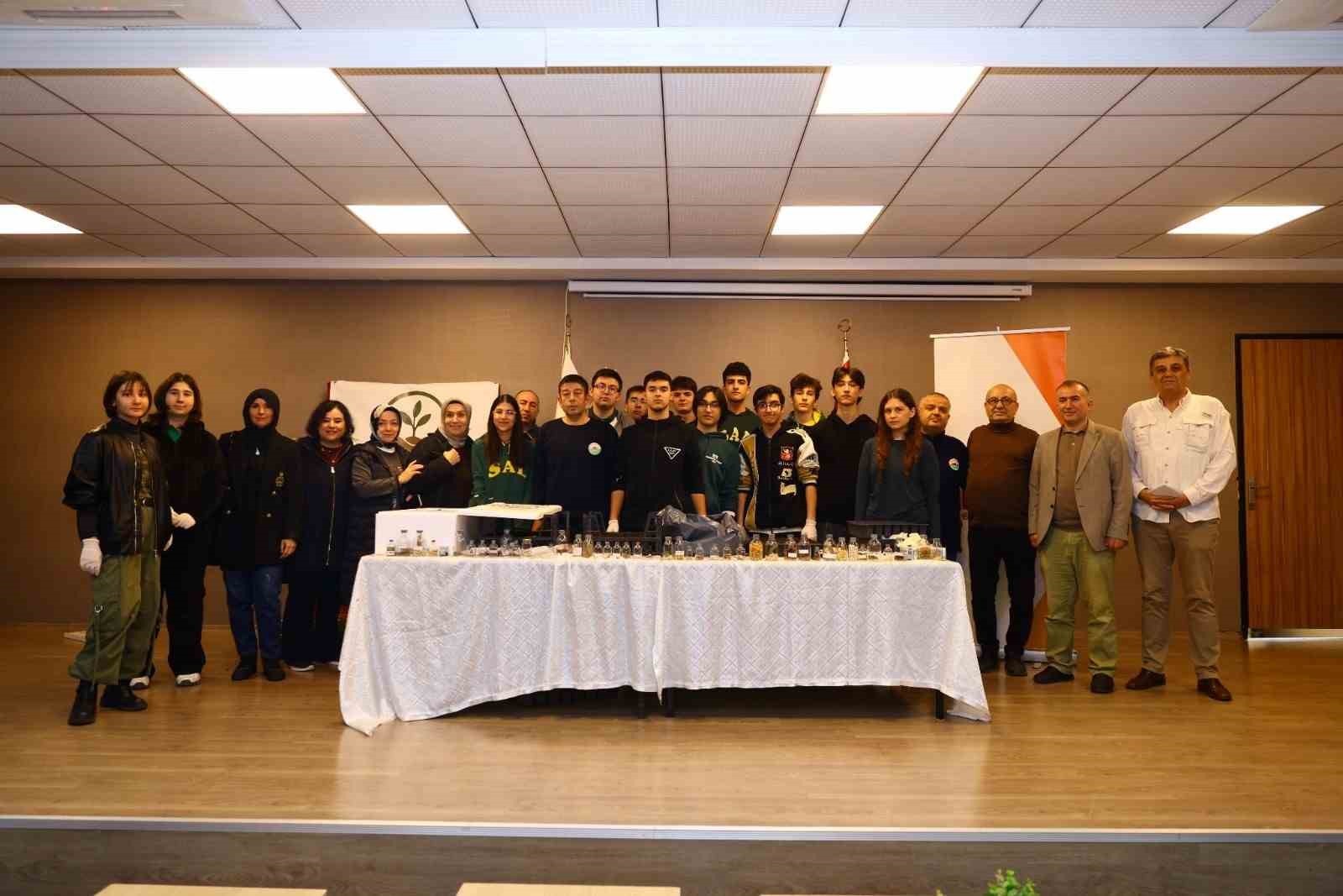 Başkan Kurnaz: "Ata tohumlarımızı korumak bir zorunluluk"
Başkan Kurnaz: "Ata tohumlarımızı korumak bir zorunluluk"