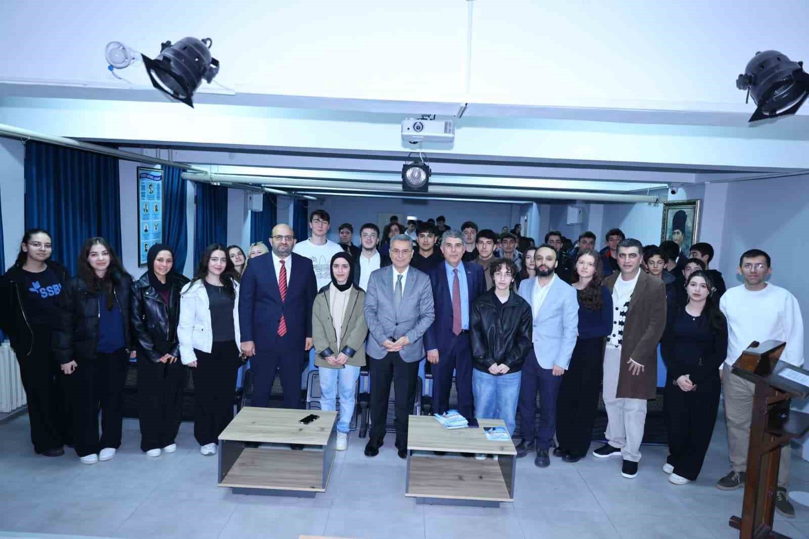 Başkan Kurnaz: "Gençler en kıymetli mirasımız"
