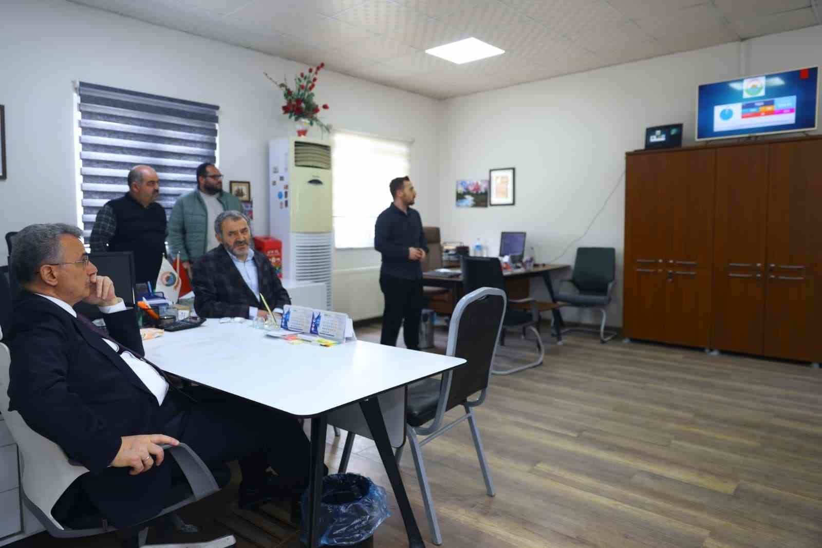 Başkan Kurnaz: "İlkadım daha konforlu ve ulaşılabilir olacak"
Başkan Kurnaz: "İlkadım daha konforlu ve ulaşılabilir olacak"