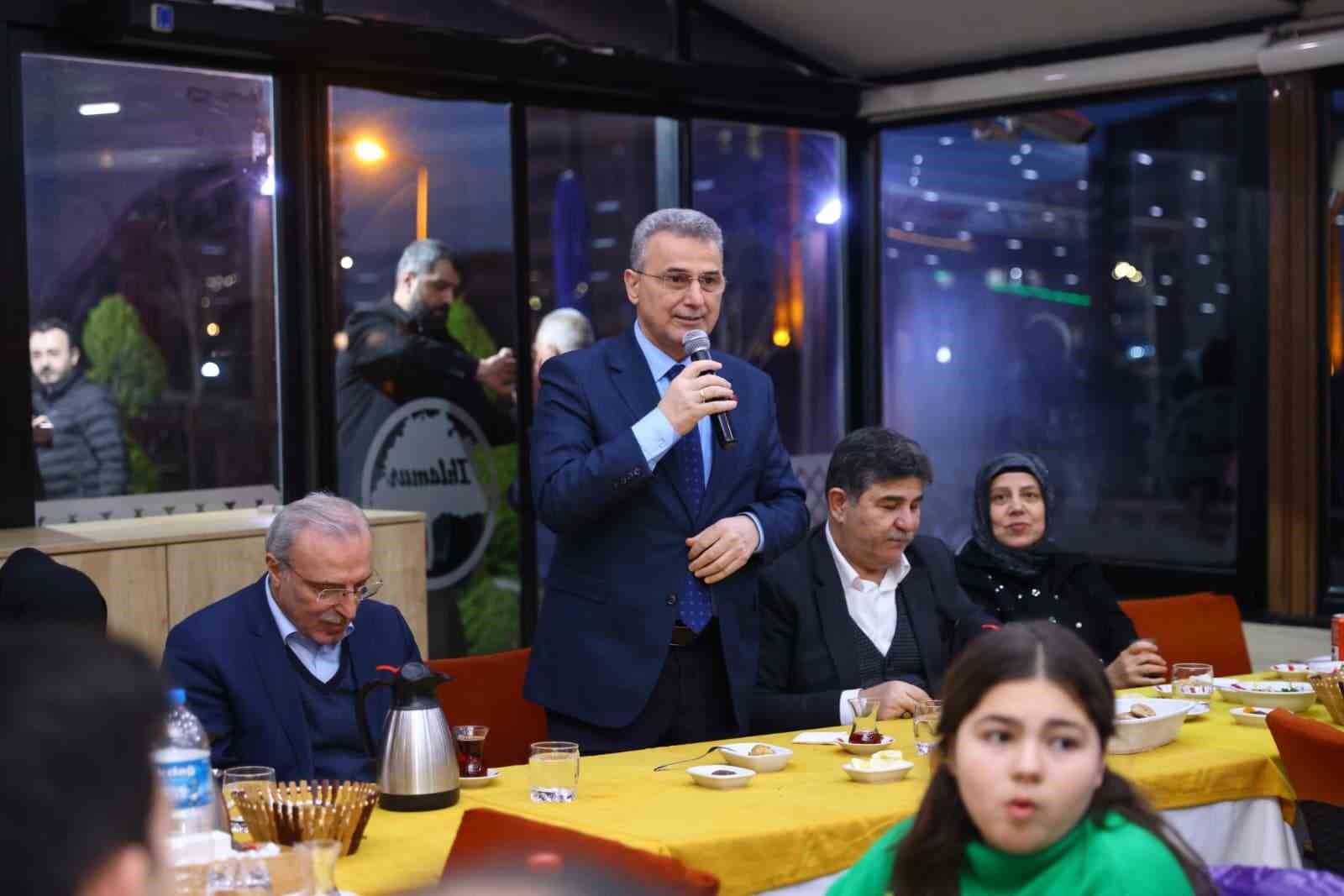 Başkan Kurnaz: "Nüfusu 23 ilden büyük İlkadım’ı daha iyi noktalara taşıyacağız"
Başkan Kurnaz: "Nüfusu 23 ilden büyük İlkadım’ı daha iyi noktalara taşıyacağız"