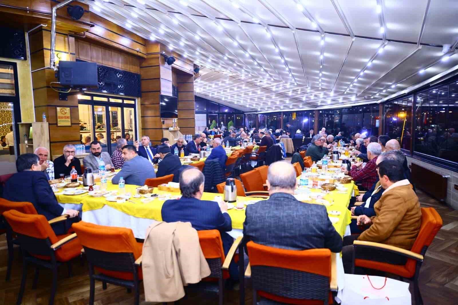 Başkan Kurnaz: "Paylaşmak en büyük zenginliğimiz"
Başkan Kurnaz: "Paylaşmak en büyük zenginliğimiz"