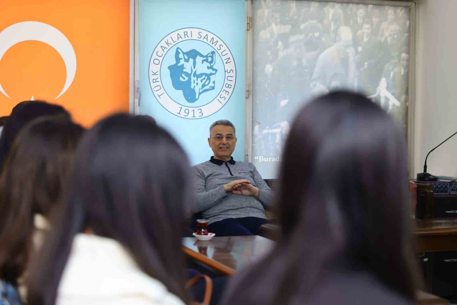 Başkan Kurnaz: "Uluslararası öğrenciler şehrimize kültürel zenginlik katıyor""
Başkan Kurnaz: "Uluslararası öğrenciler şehrimize kültürel zenginlik katıyor""
