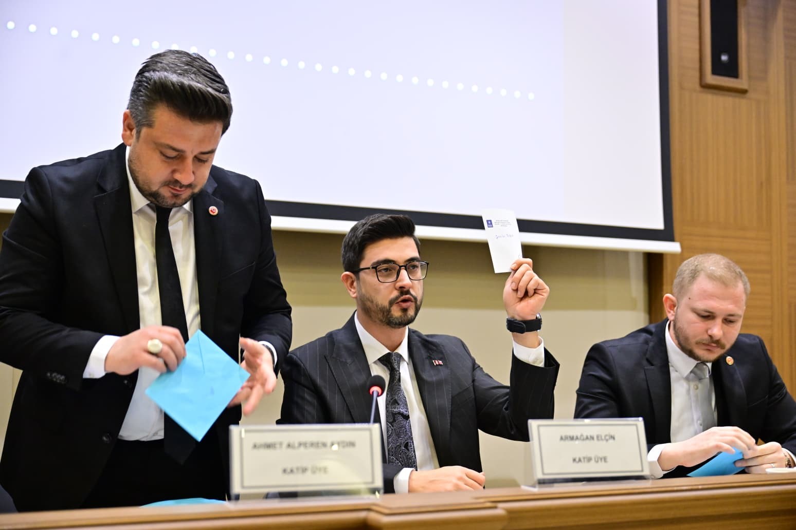 Başkan Oktay Yılmaz; "Şahin Biba Bursa’ya hayırlı olsun"
Başkan Oktay Yılmaz; "Şahin Biba Bursa’ya hayırlı olsun"