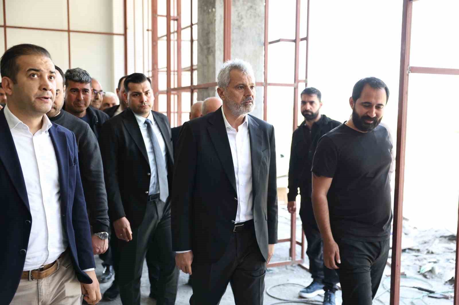 Başkan Öntürk Arsuz’daki yatırımları inceledi
