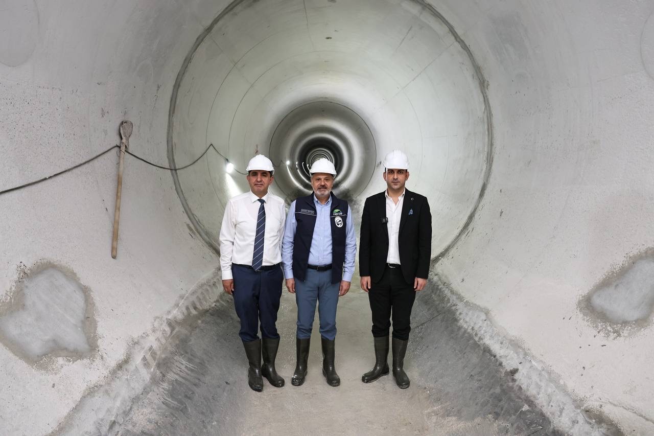 Başkan Öntürk, Türkiye’nin en büyük atık su tüneli projesini inceledi
