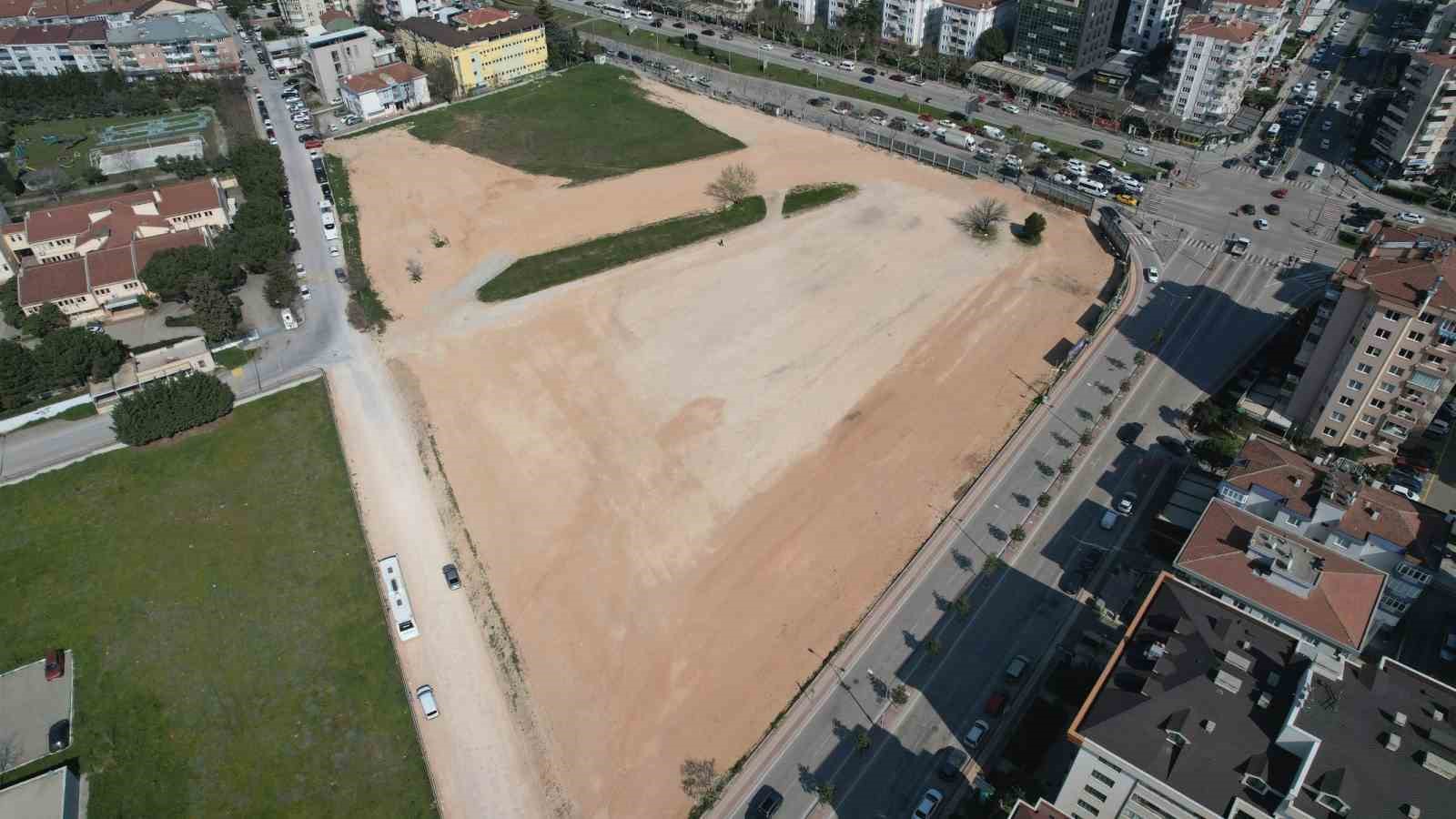 Başkan Özdemir: "Nilüfer’in kalbi ve geleceği satılık değildir"
