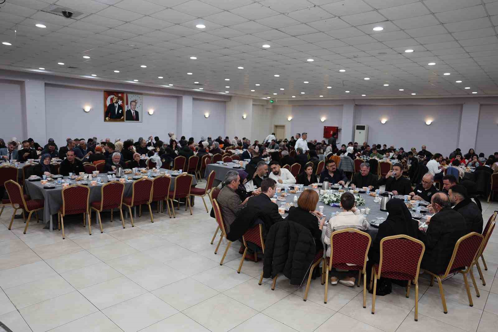 Başkan Özdoğan: "Şehit ailelerimiz ve gazilerimiz, her zaman baş tacımızdır"
