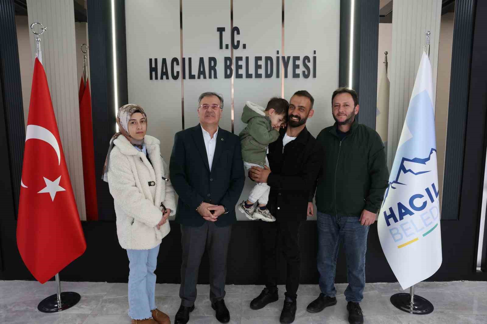 Başkan Özdoğan’dan minik Yakup Eymen için destek çağrısı
