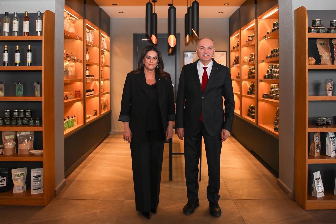 Başkan Özlü Sarıeroğlu’nu ağırladı
