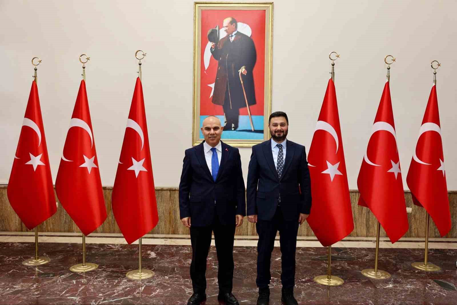 Başkan Öztekin’den Anadolu’da valilik ziyaretleri
