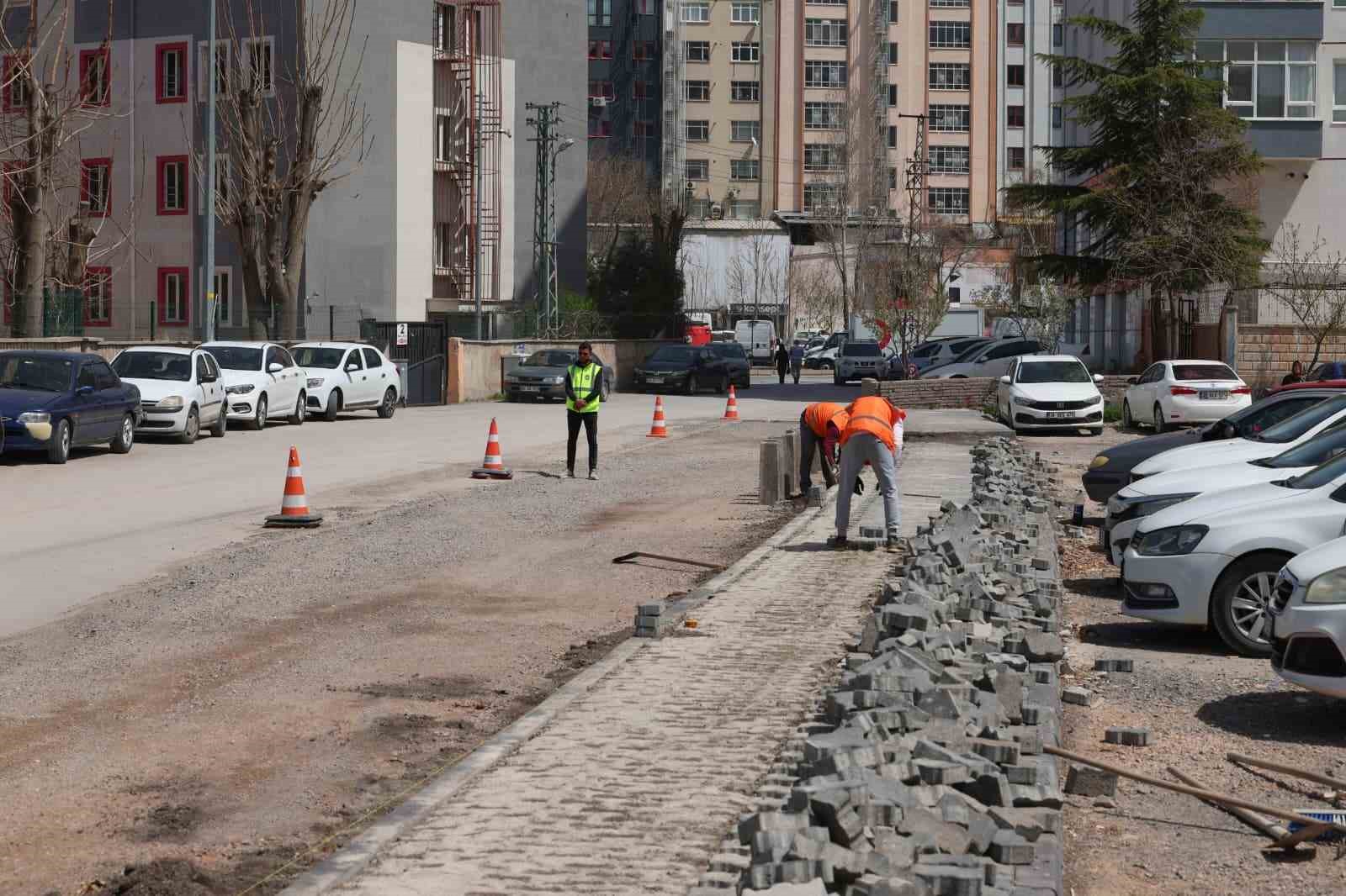 Başkan Palancıoğlu: "Gülük Mahallesi’nde hummalı çalışmalar yapılıyor"
Başkan Palancıoğlu: "Gülük Mahallesi’nde hummalı çalışmalar yapılıyor"