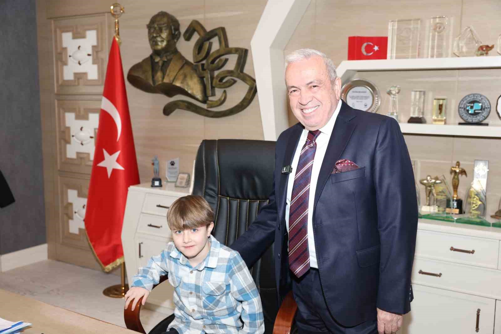 Başkan Şadi Özdemir’den Yağız Efe için dayanışma çağrısı
