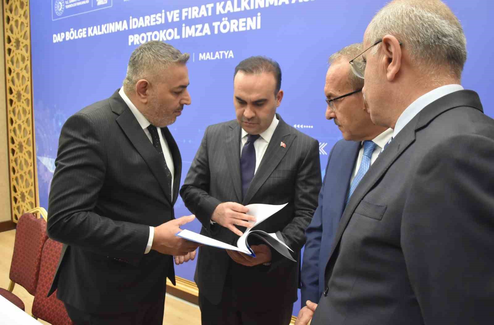 Başkan Sadıkoğlu, KOSGEB talebini doğrudan Bakan Kacır’a iletti
