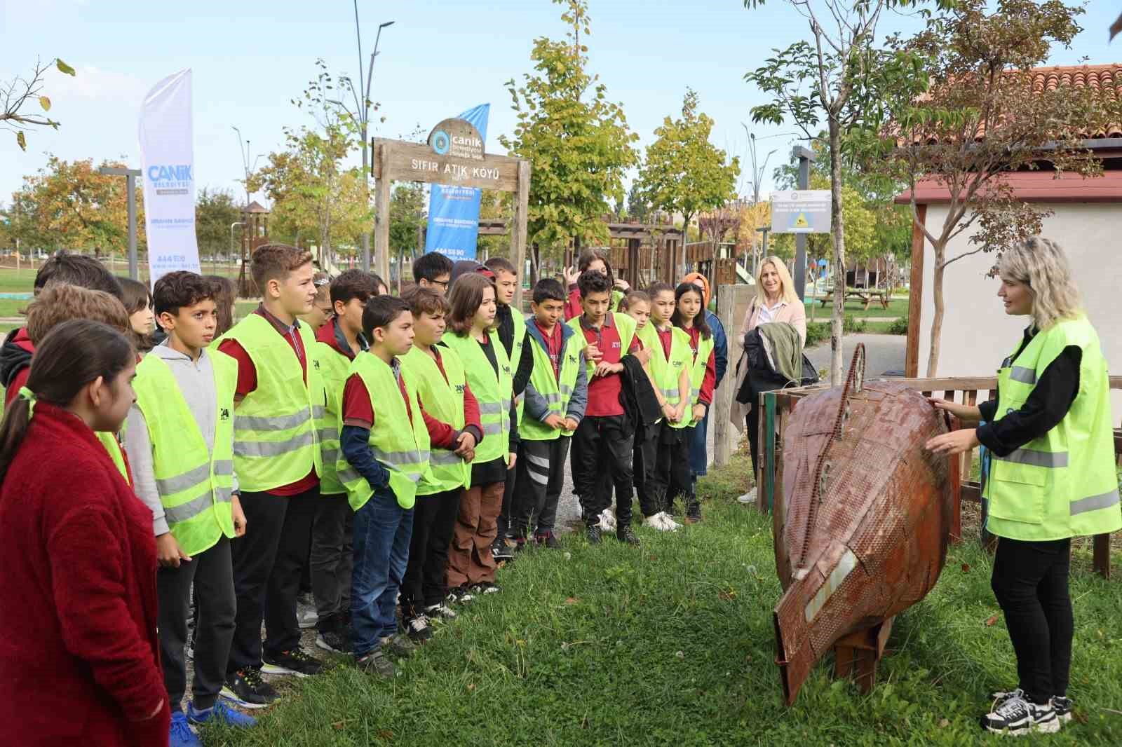 Başkan Sandıkçı: "Çocuklarımıza doğa ve çevre bilinci kazandırıyoruz"
