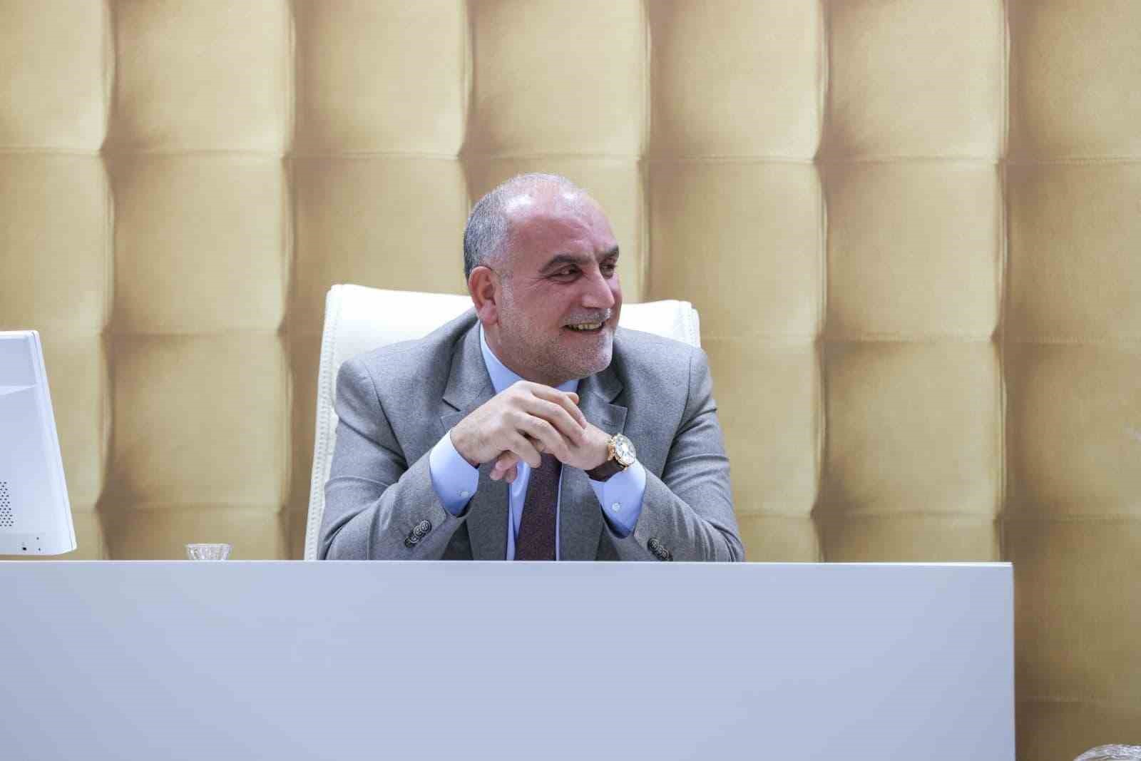 Başkan Sandıkçı: "Projeler ve yatırımlarla dolu bir yıla daha imza attık"
Başkan Sandıkçı: "Projeler ve yatırımlarla dolu bir yıla daha imza attık"