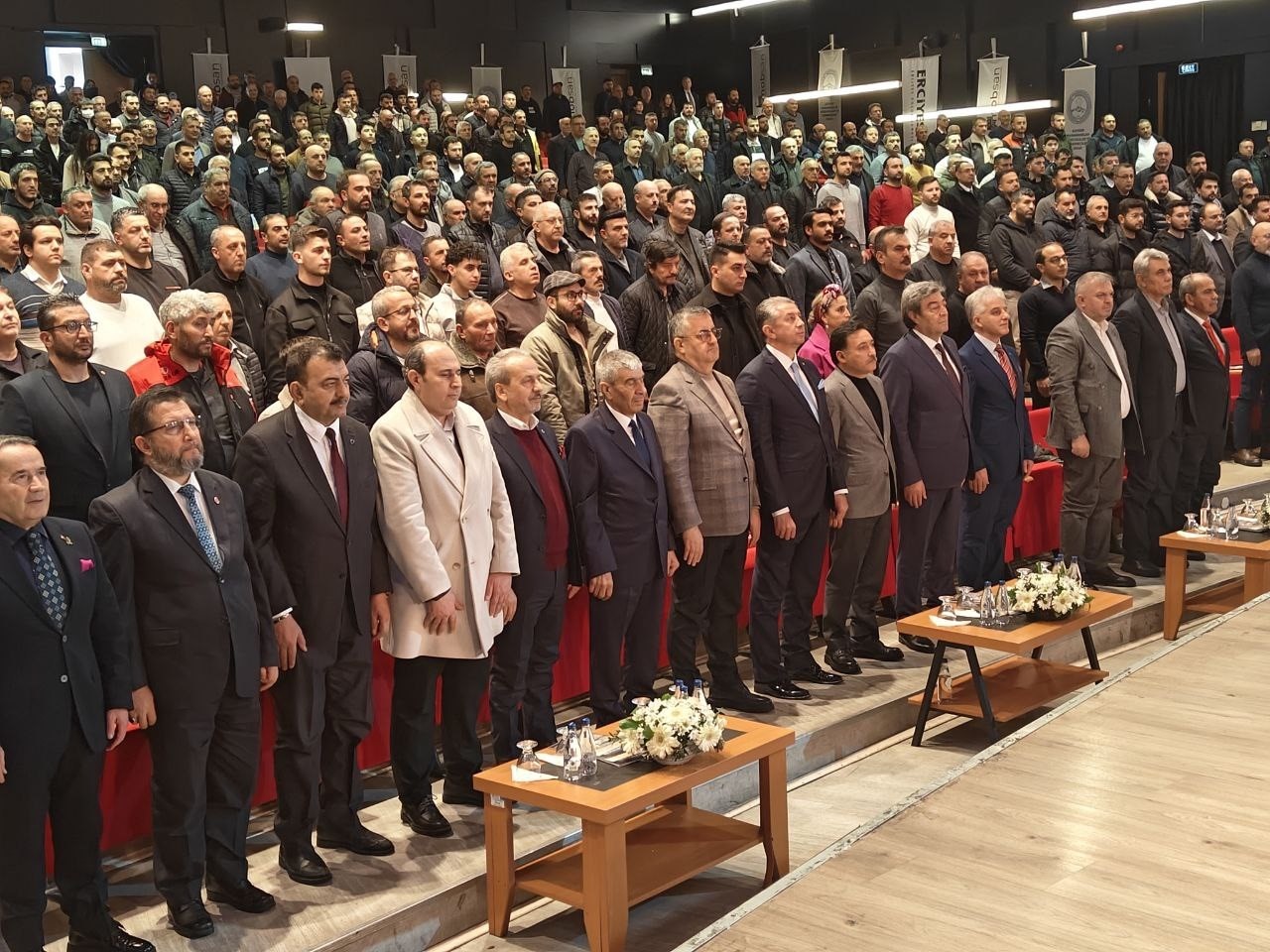 Başkan Sarıkaya: "Bundan sonraki dönemin adını değişim, dönüşüm ve dışa açılım olarak 3D koyduk"
Başkan Sarıkaya: "Bundan sonraki dönemin adını değişim, dönüşüm ve dışa açılım olarak 3D koyduk"