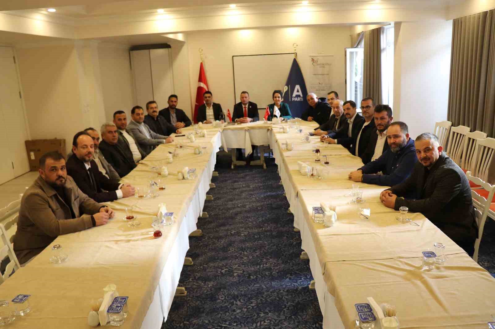 Başkan Saruhan: "Anahtar Parti bu milletin umududur"
Başkan Saruhan: "Anahtar Parti bu milletin umududur"