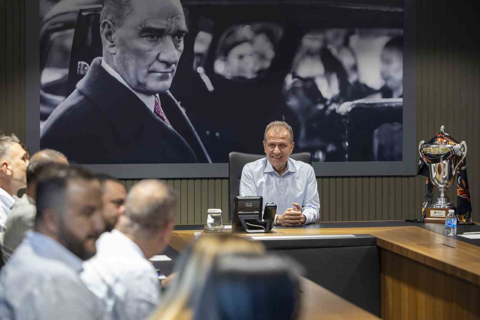 Başkan Seçer:   "ÇBK Mersin’in başarısı kentimiz için büyük bir zenginlik"
