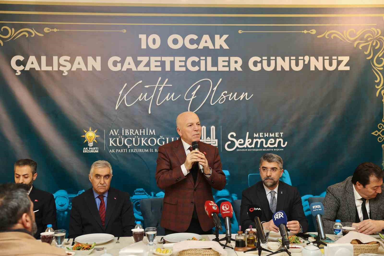Başkan Sekmen ve Küçükoğlu medya mensuplarıyla buluştu
