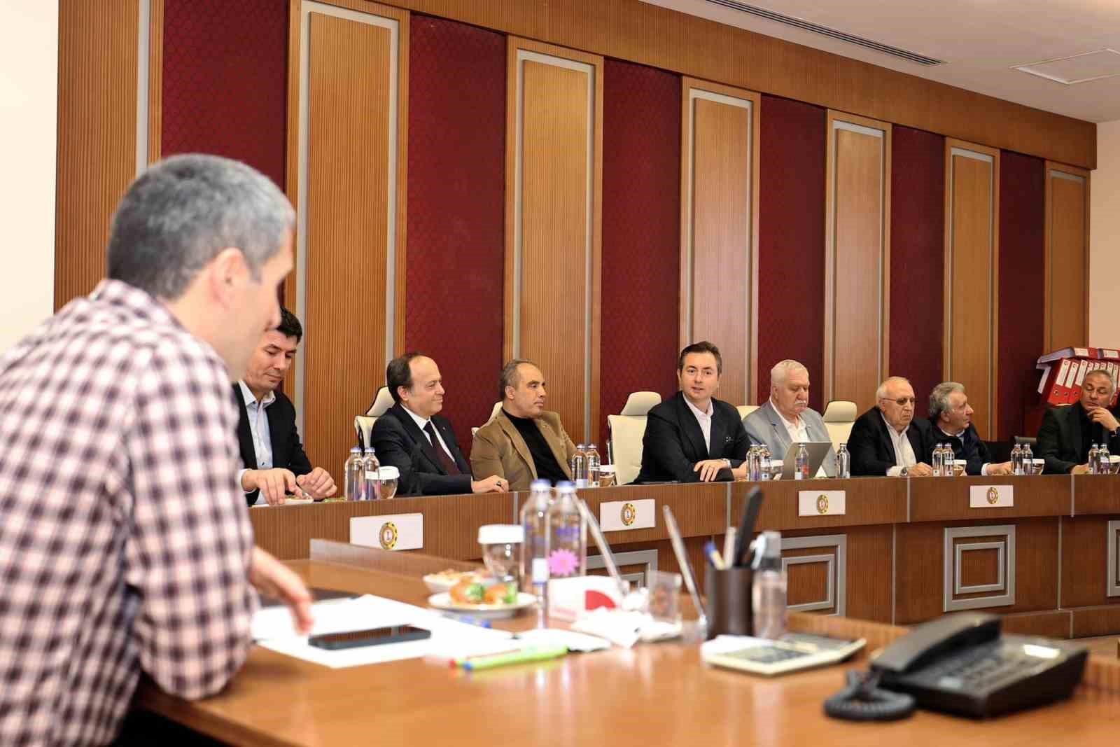 Baskan Serteser: "Afyon mermerinin kalitesi dünya çapında bir kez daha kanıtlandı"
