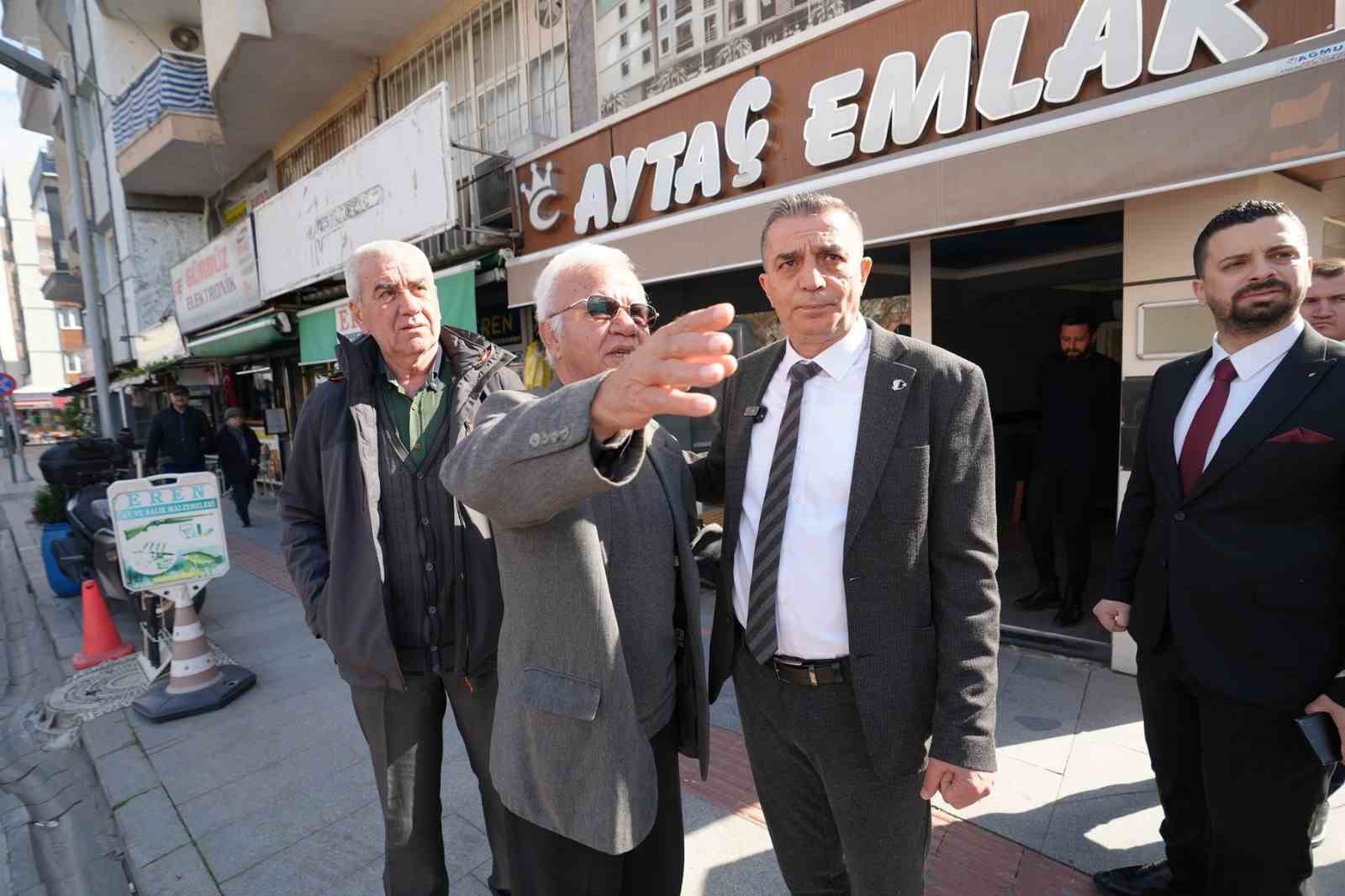 Başkan Şimşek esnafın sorunlarını dinledi
Başkan Şimşek esnafın sorunlarını dinledi