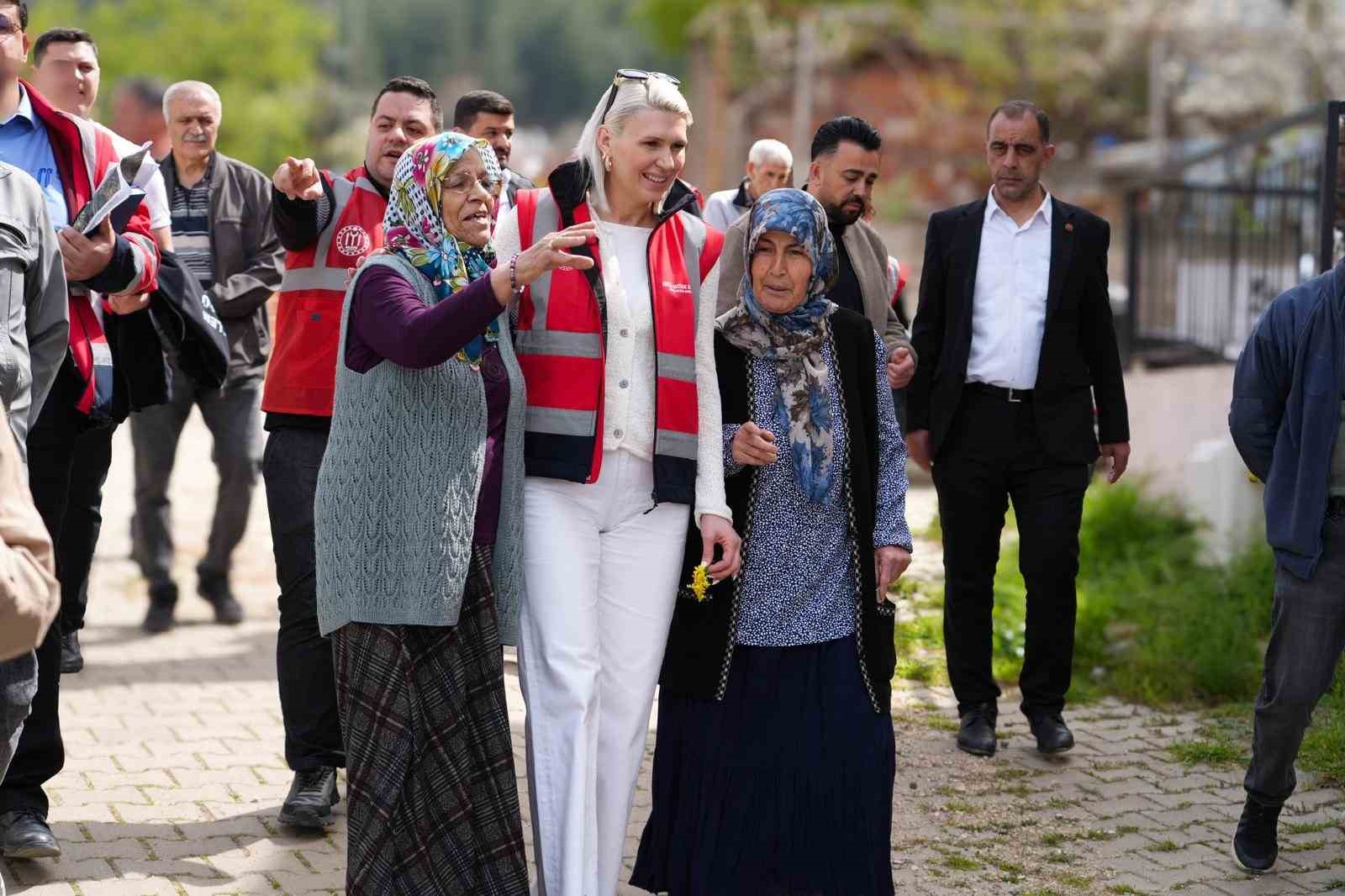 Başkan Subaşı Kayıboyu Mahallesi’ndeki çalışmaları inceledi
