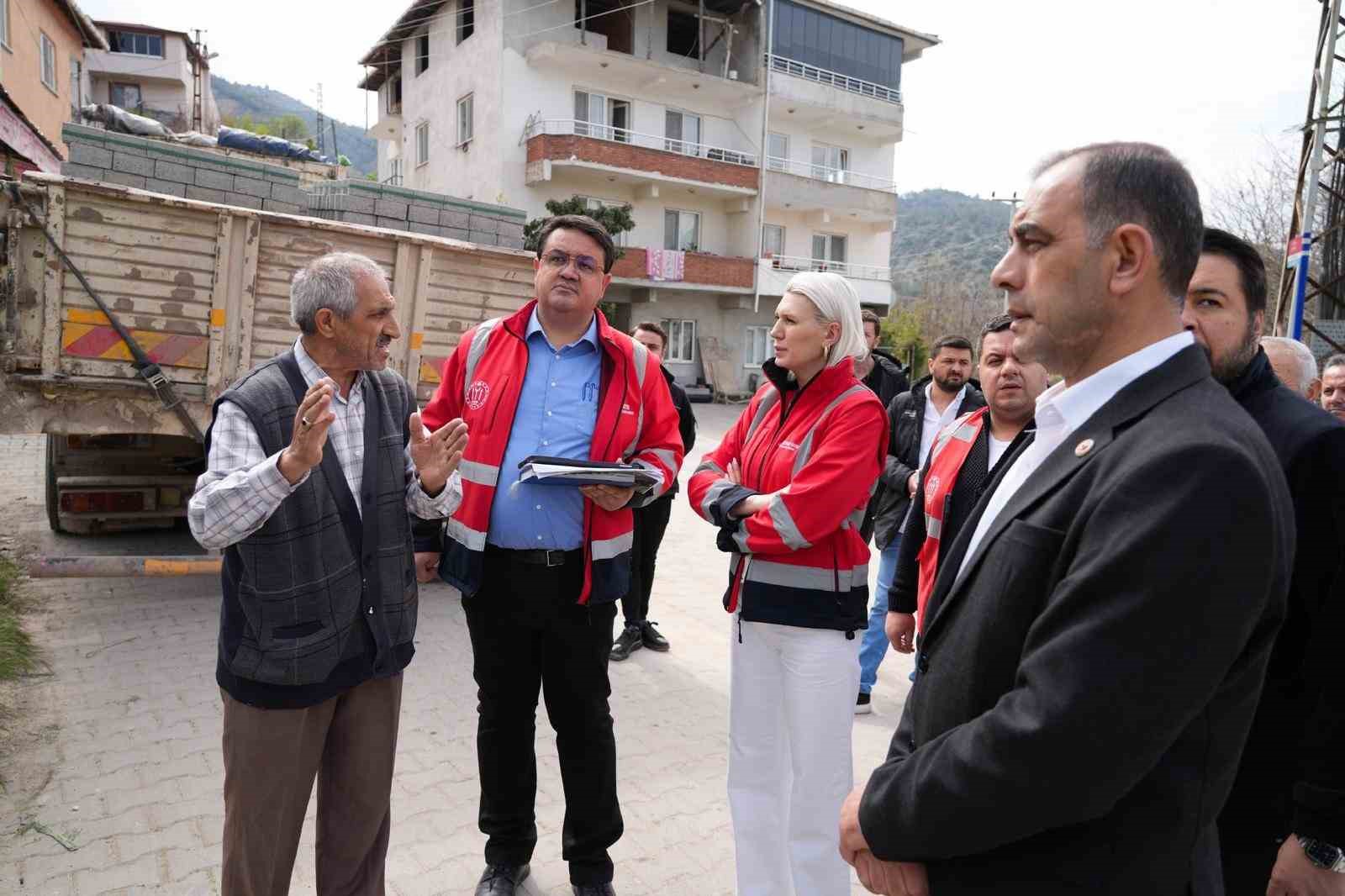 Başkan Subaşı Kayıboyu Mahallesi’ndeki çalışmaları inceledi
