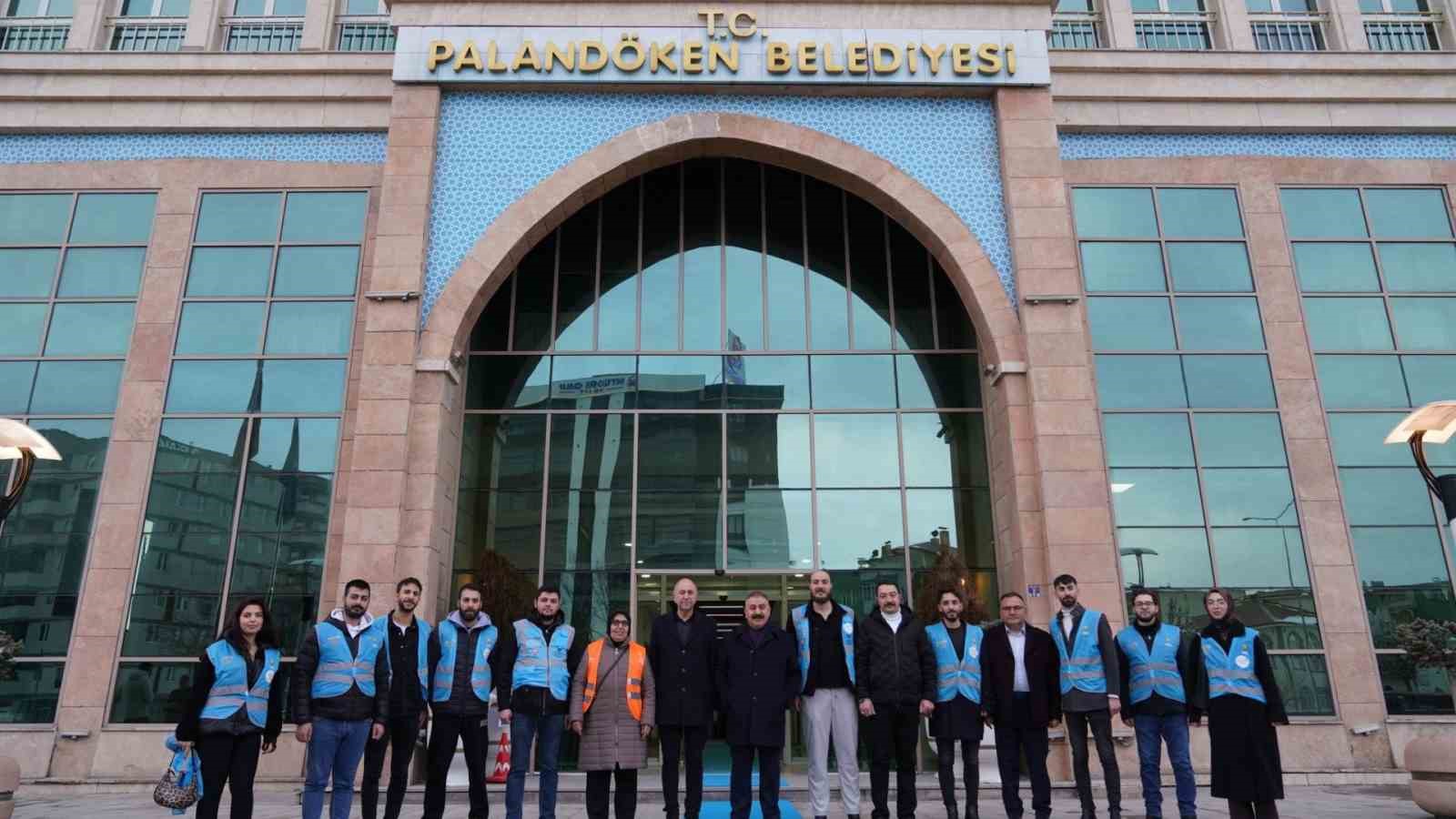 Başkan Sunar; "Ramazan sevincini ve bereketini hep birlikte yaşıyoruz"
