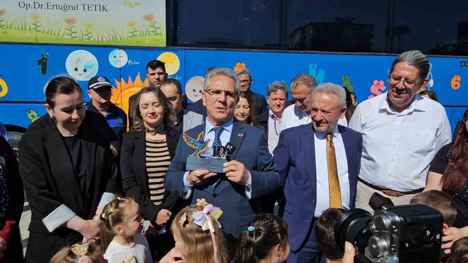 Başkan Tetik: "Çocuklarımızın mutluluğu her şeye değer"
