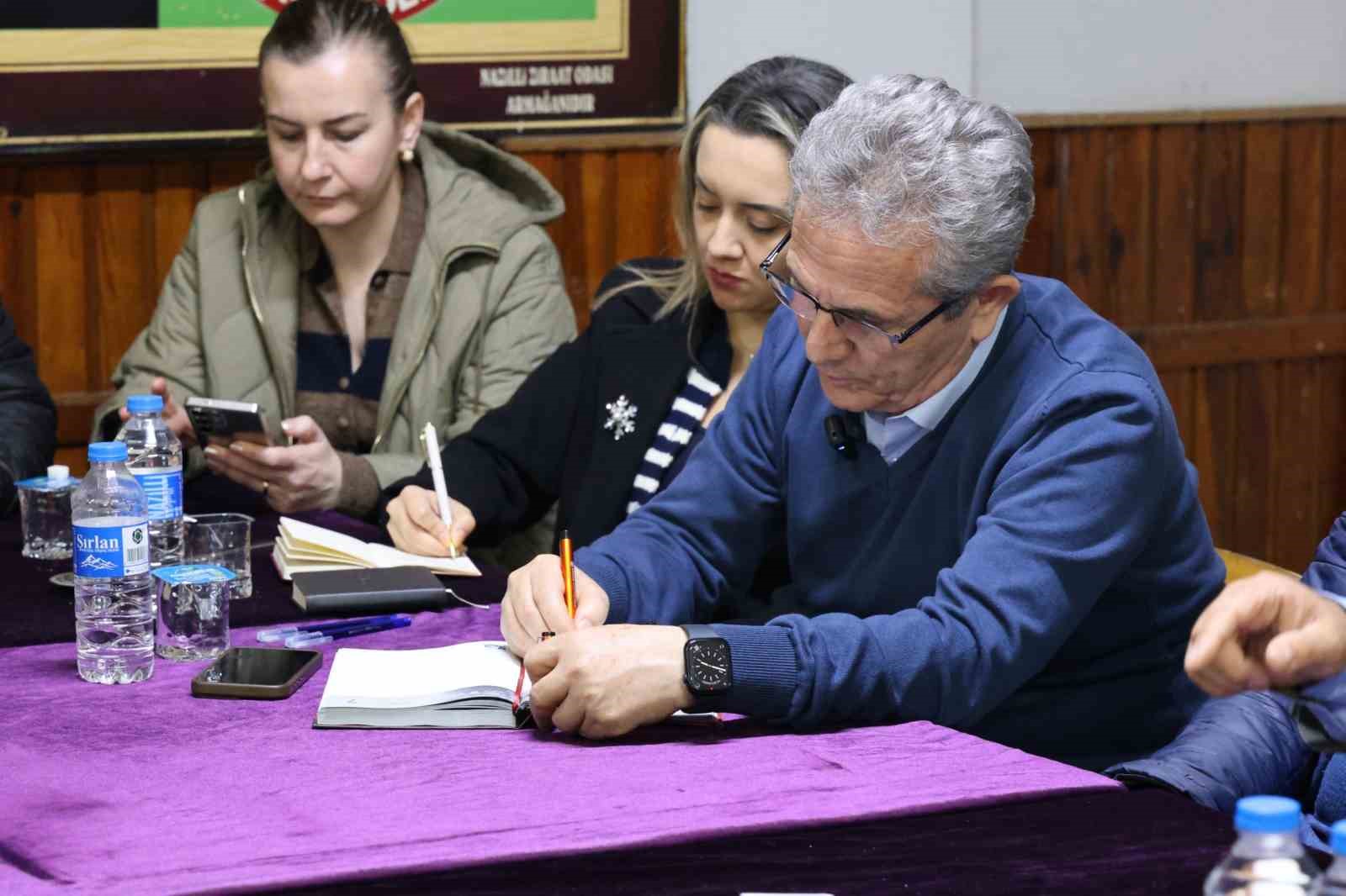 Başkan Tetik, Dumlupınar ve Sümer’de vatandaşları dinledi
