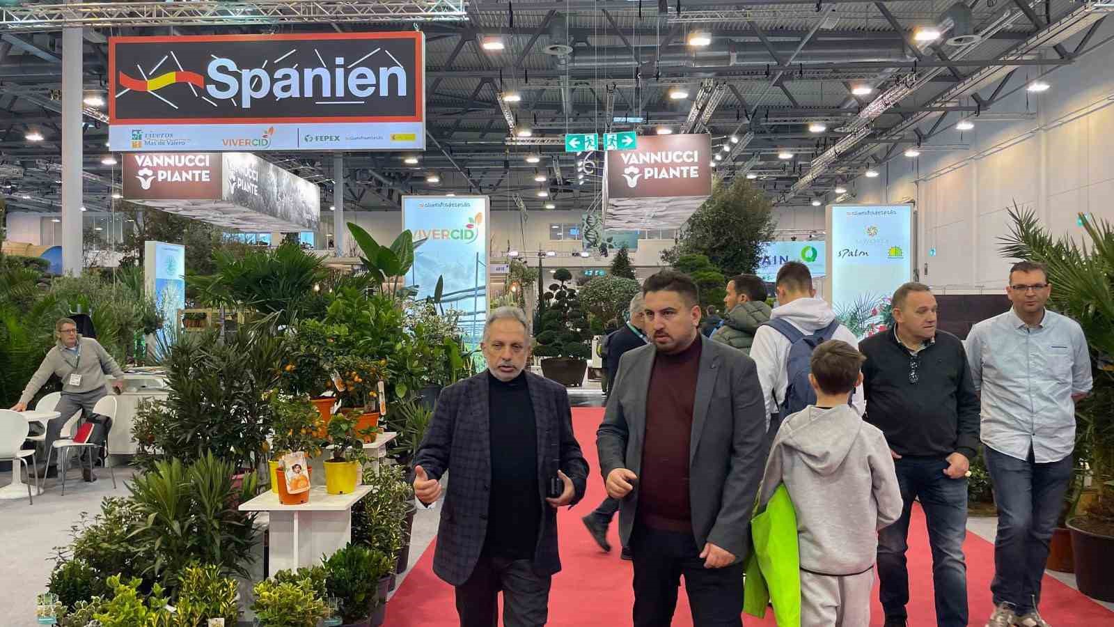 Başkan Yalçın’dan ’Çiçek Yılı’ için hızlı adımlar
