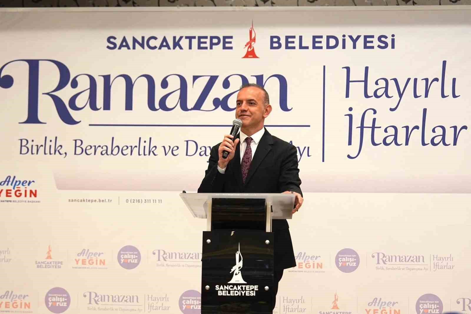 Başkan Yeğin mesai arkadaşlarıyla iftarda buluştu: "Sancaktepe’de büyük bir aileyiz"
