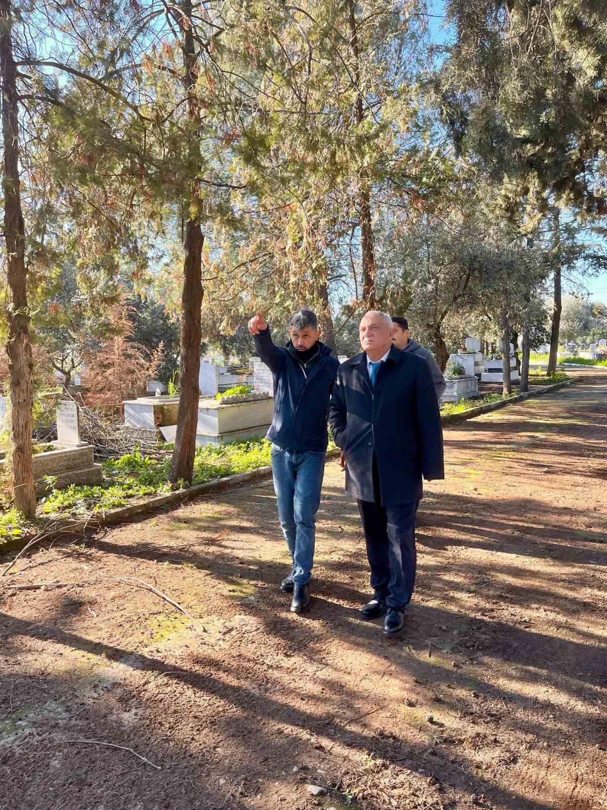 Başkan Yıldırımkaya: "Mezarlıklarımız asla ihmal edilemez"
