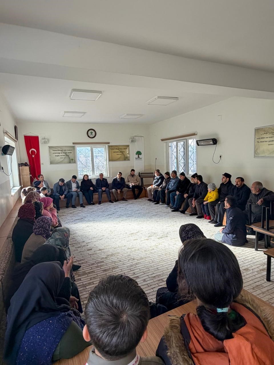 Başkan Yılmaz’dan bir günde 9 mahalleye ziyaret
Başkan Yılmaz’dan bir günde 9 mahalleye ziyaret