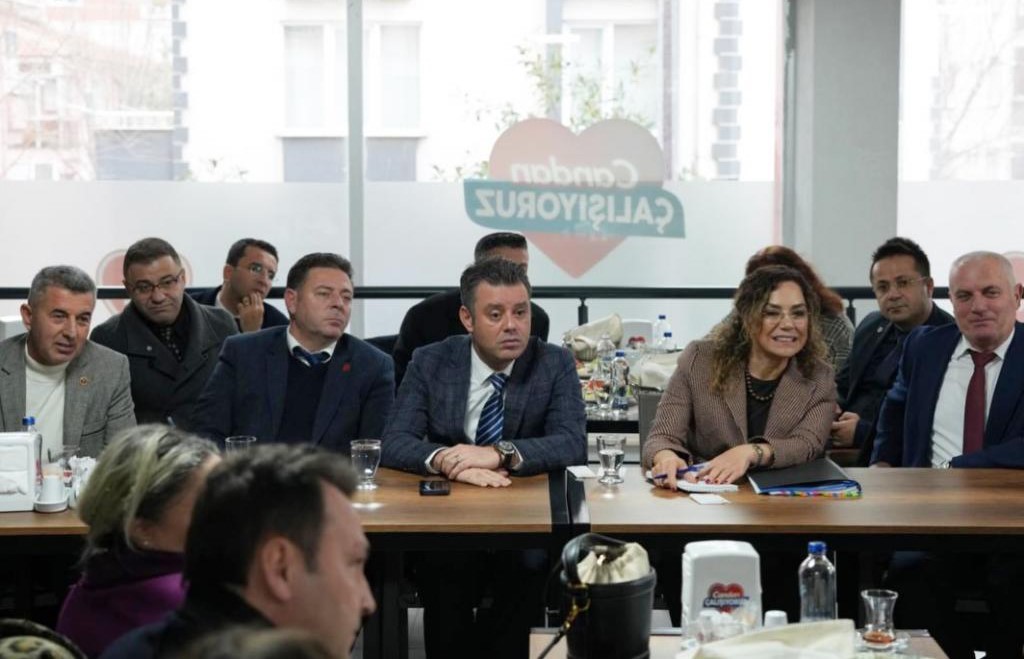 Başkan Yüceer: Çorlu’ya raylı sistemden kreşe kapsamlı yatırım
