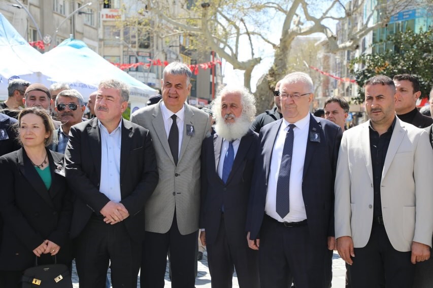 Başkanı Mehmet Ertaş Vanlıların kurtuluş coşkusuna ortak oldu
