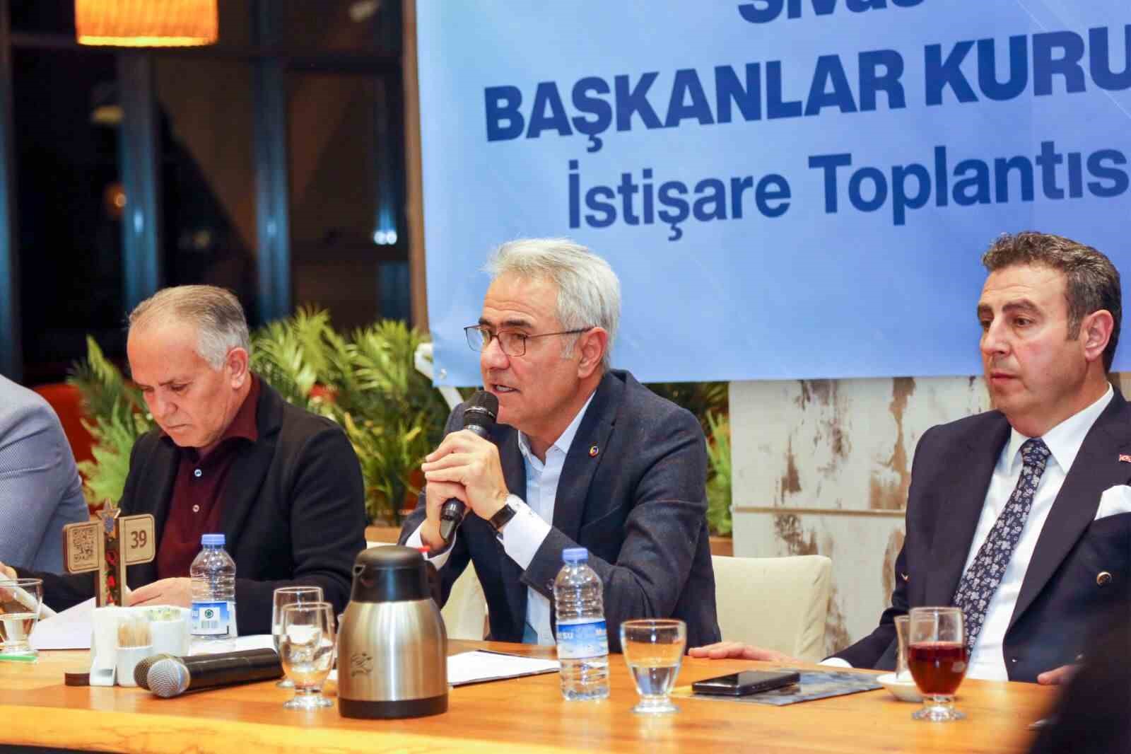 Başkanlar Sivas’ın yol haritası için bir araya geldi
