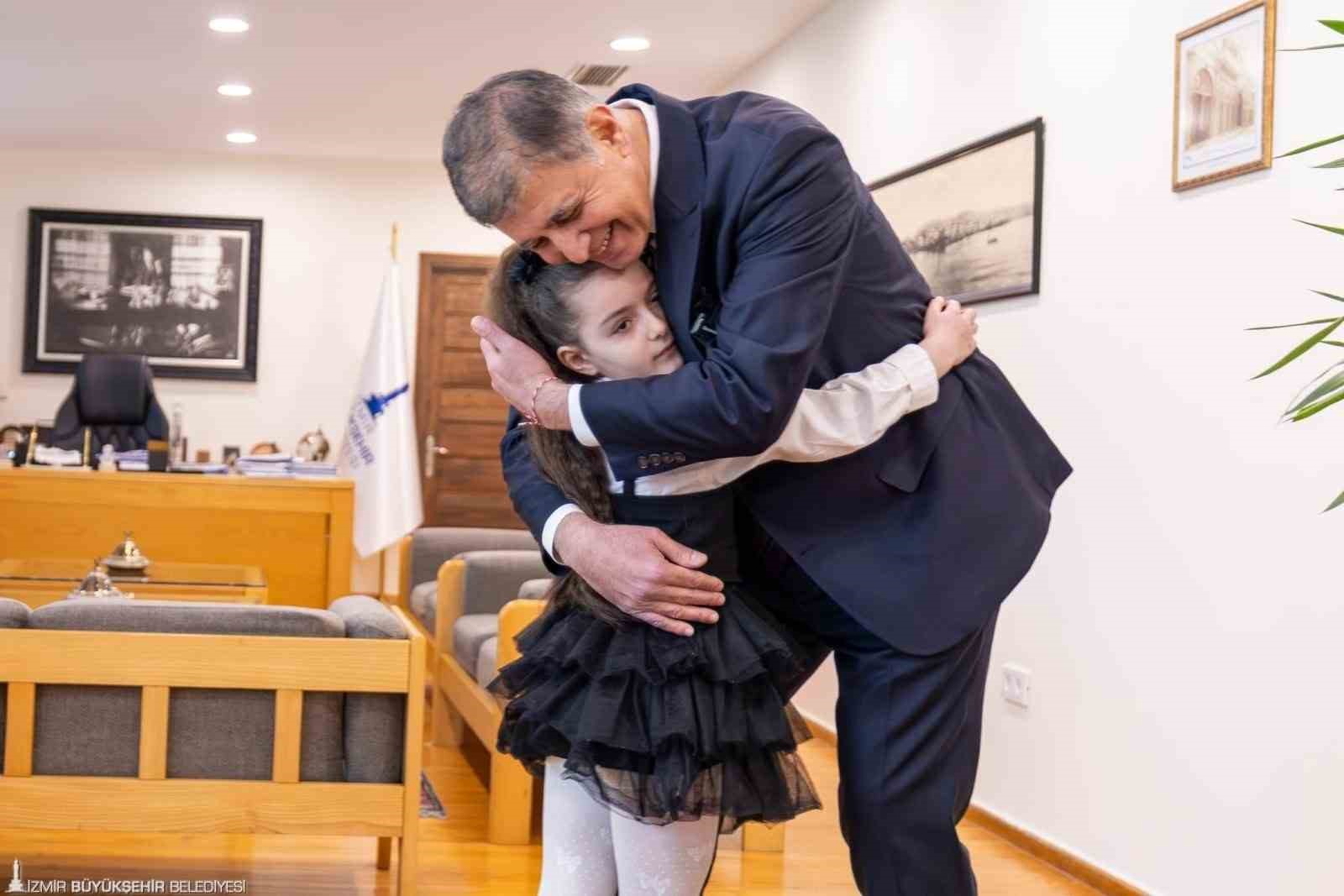 Başkanlık makamında gurur veren buluşma
