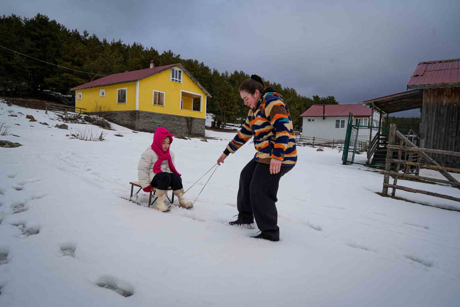 Başkent’in Karadeniz’i Benli Yaylası eşsiz doğasıyla ziyaretçilerini bekliyor
