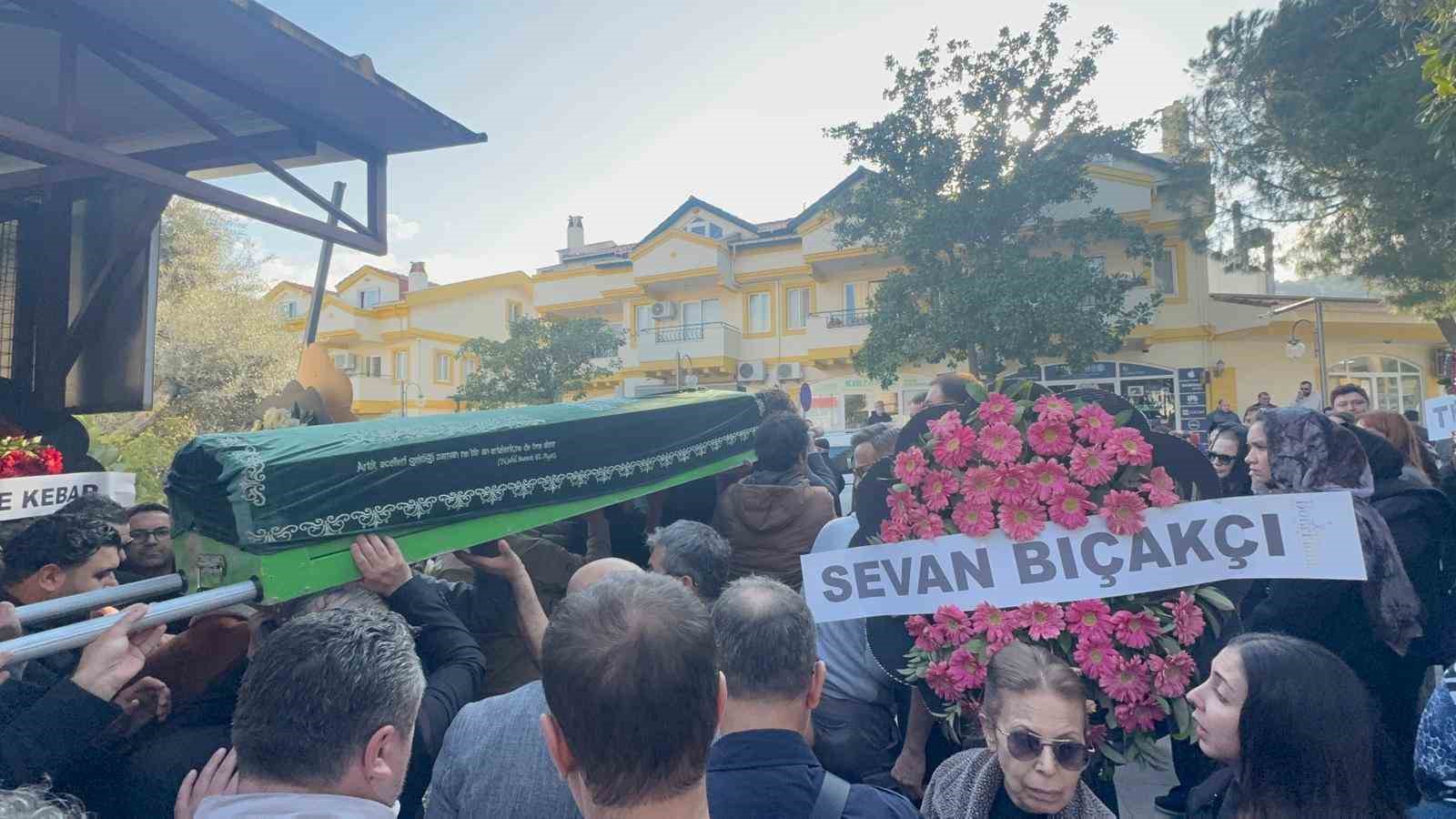 Basketbol efsanesi Okçuoğlu, Marmaris’te son yolculuğuna uğurlandı
