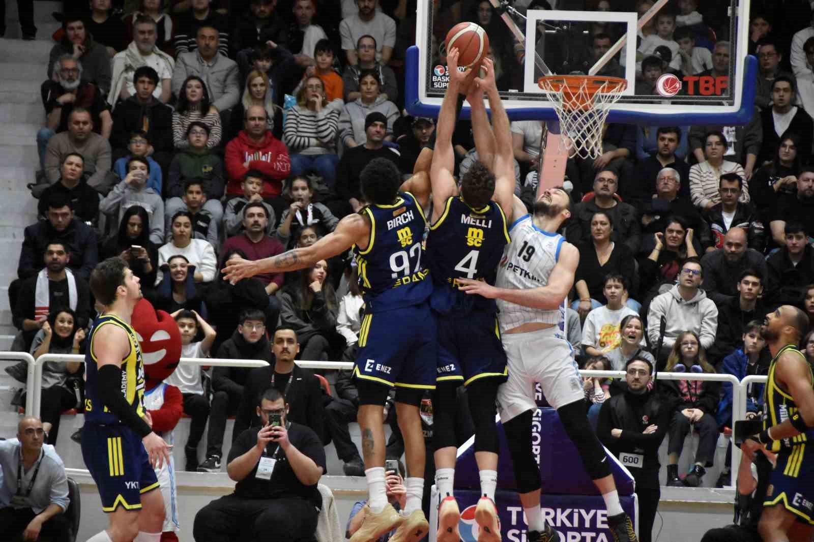Basketbol Süper Ligi: Aliağa Petkimspor: 70 - Fenerbahçe Beko: 78
