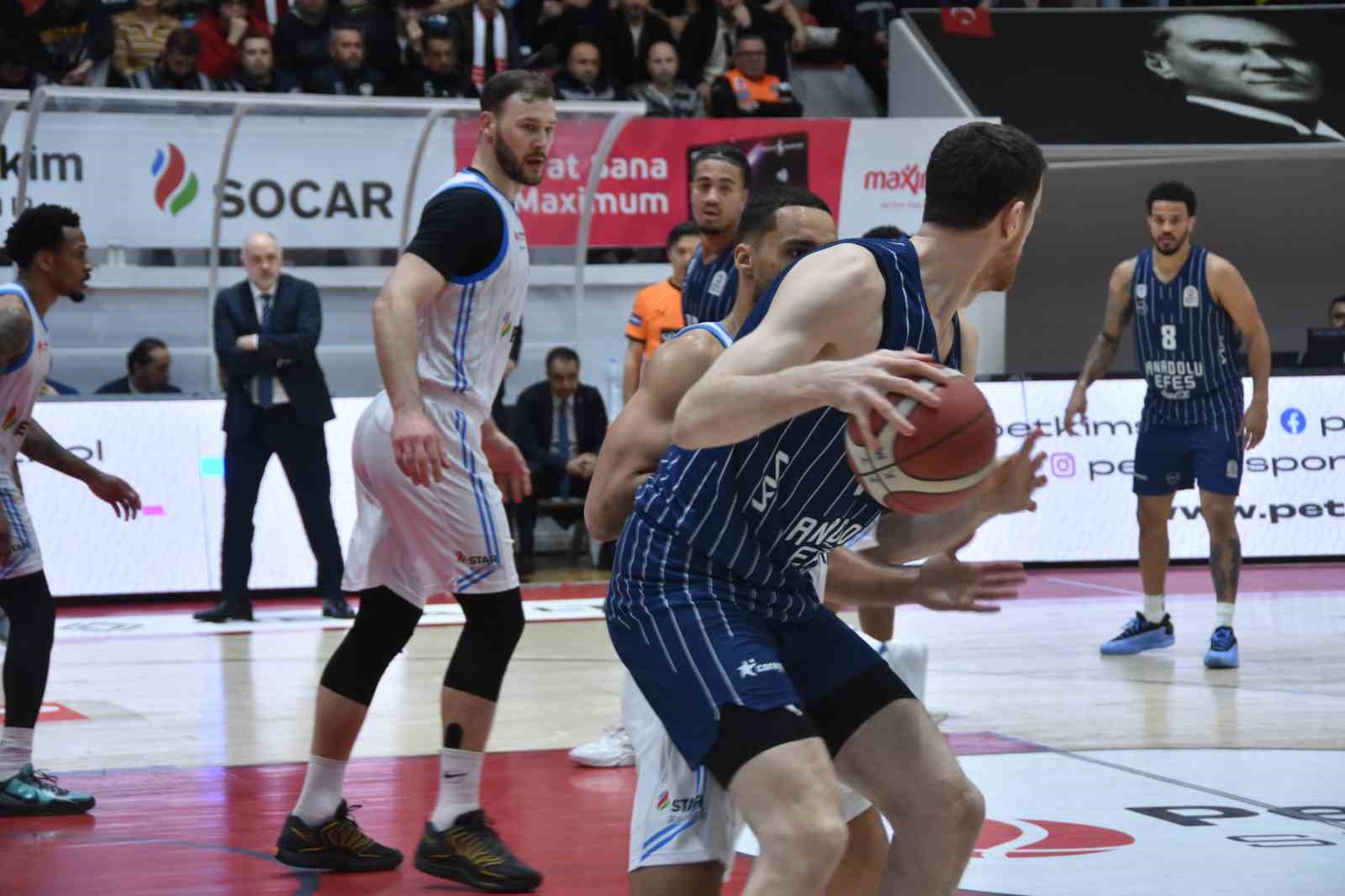 Basketbol Süper Ligi: Aliağa Petkimspor:60 - A. Efes: 85
