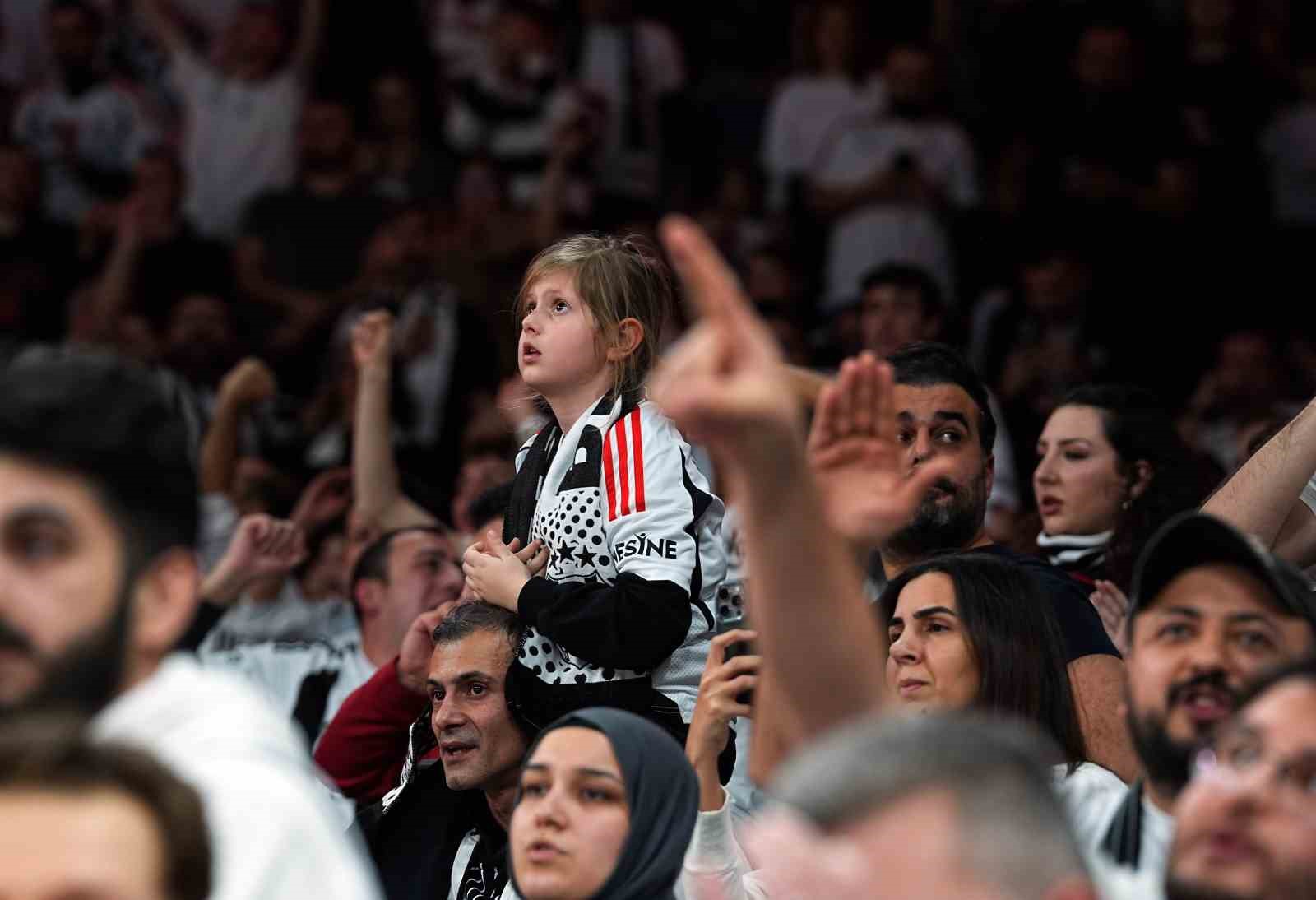 Basketbol Süper Ligi: Beşiktaş: 87 - Fenerbahçe: 101
