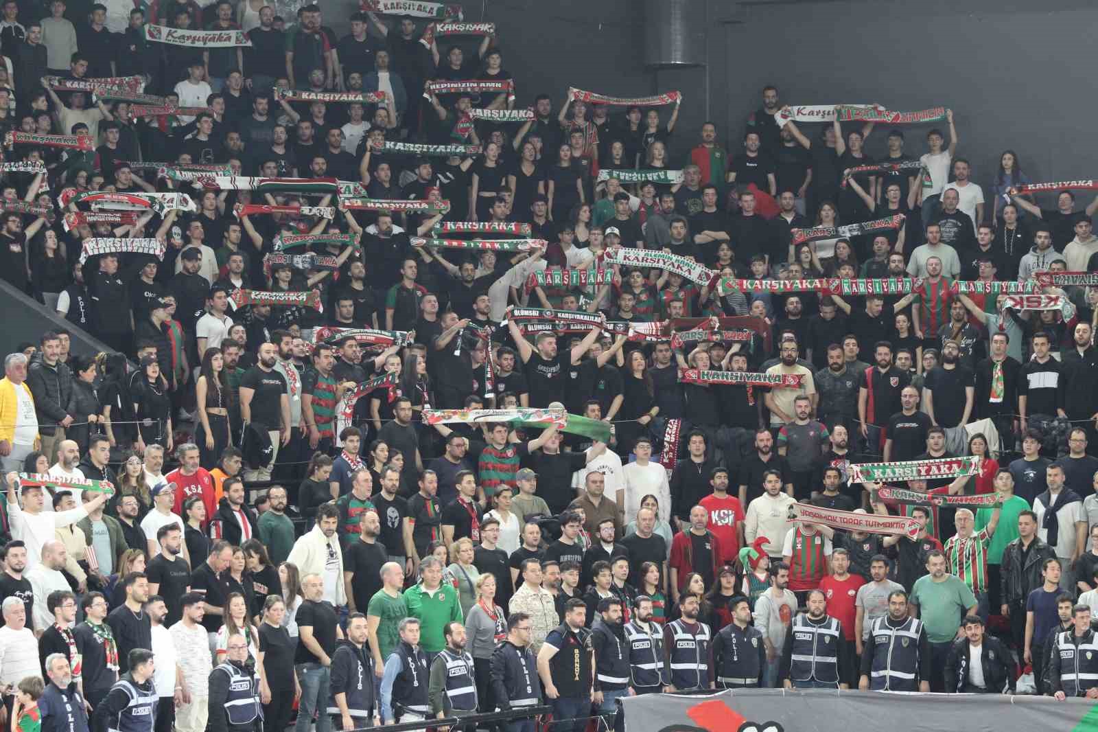 Basketbol Süper Ligi: Karşıyaka: 72 - Galatasaray: 82
