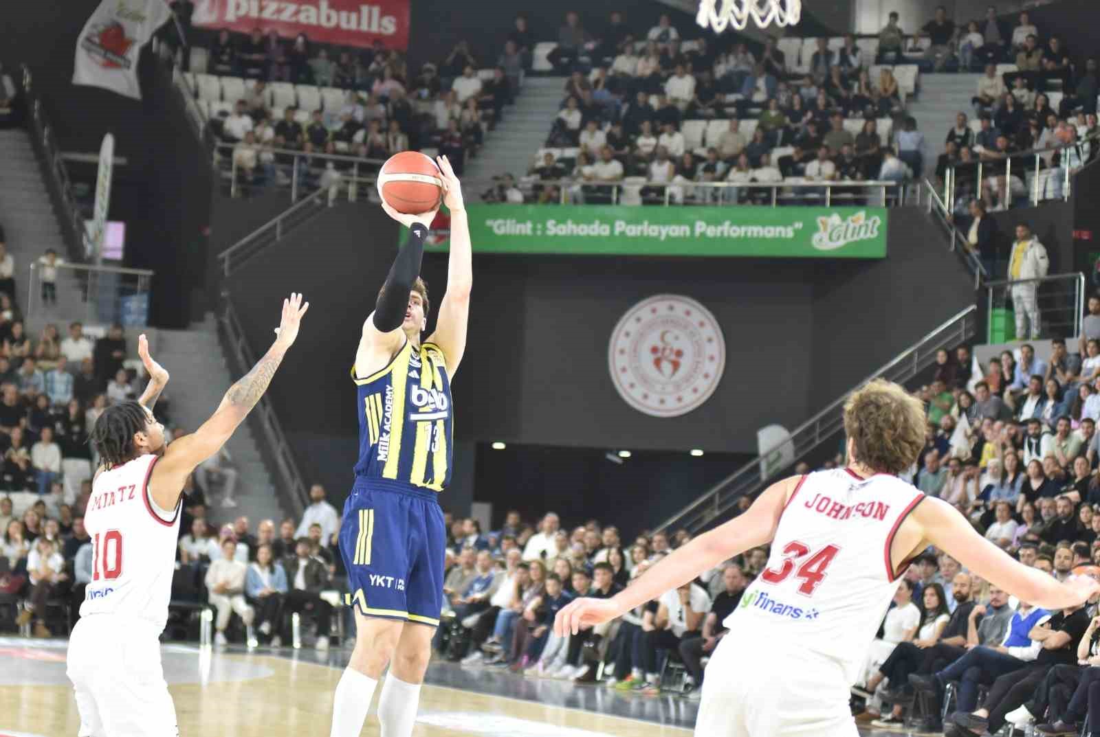 Basketbol Süper Ligi: Manisa Basket: 78 - Fenerbahçe: 82
