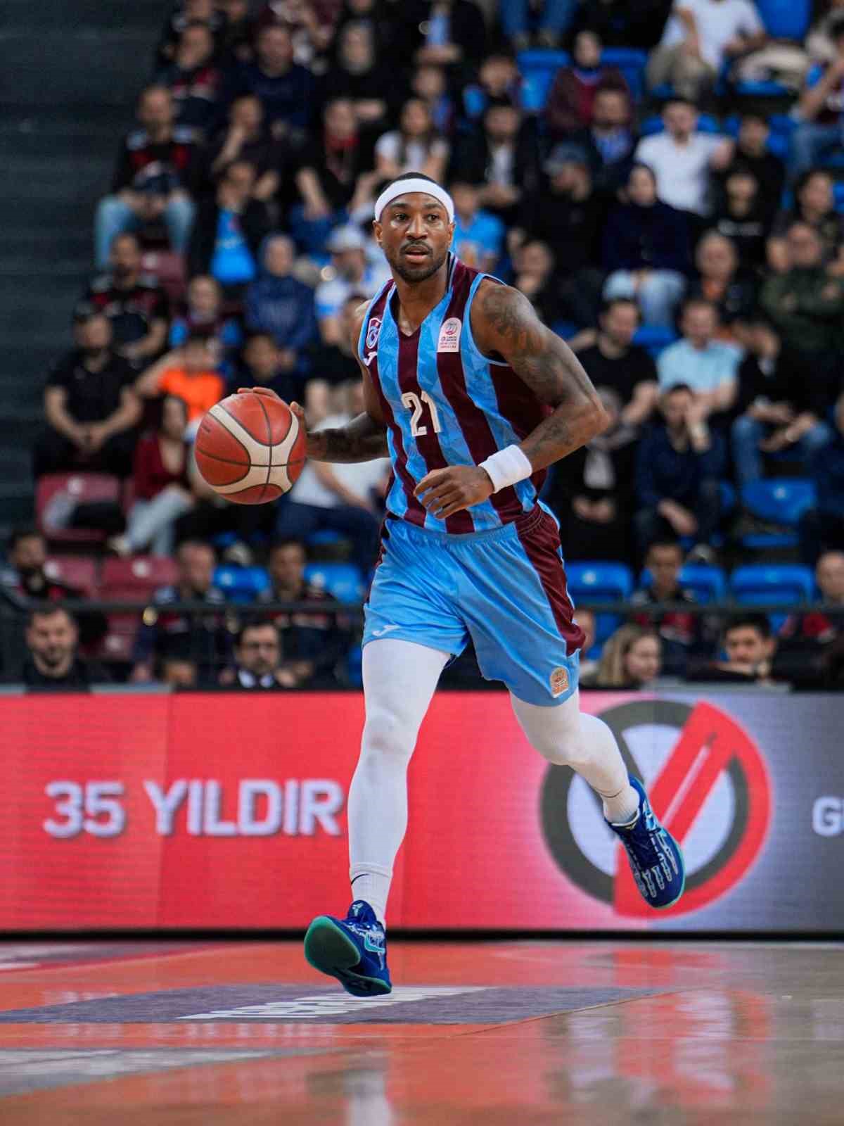Basketbol Süper Ligi: Trabzonspor: 79  - Galatasaray MCT Technic: 69
