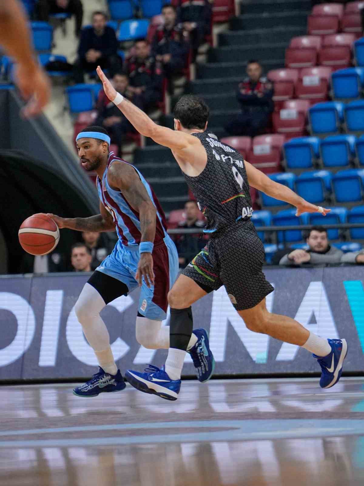 Basketbol Süper Ligi: Trabzonspor: 84 - Aliağa Petkimspor : 90
